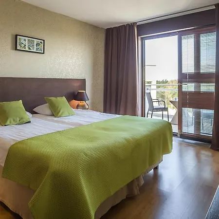 Maloves - Apartament Z Tarasem Apartmán