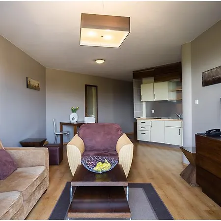Maloves - Apartament Z Tarasem * Władysławowo
